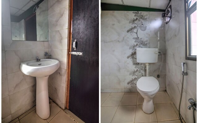OYO 4518 Hotel Parashuram