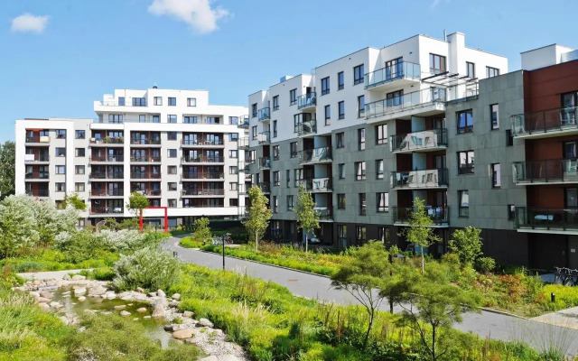 Airport Residence Orange