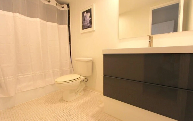 1 Bedroom Park View Apartment Or419