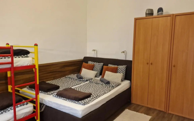 Dombóvári way apartman