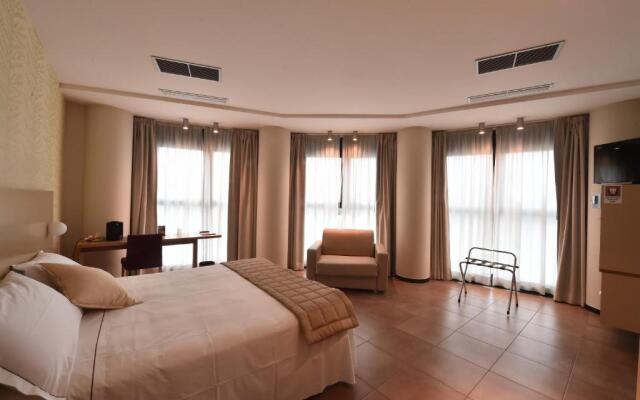 Tati' Hotel