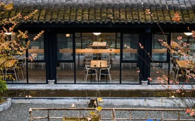 Qingcheng Mountain Moan Qingcheng Tangquan View B&B