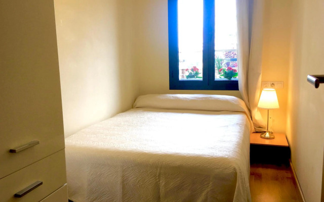 Sun Apartament Valencia @ City Arts & Sciences + Parking