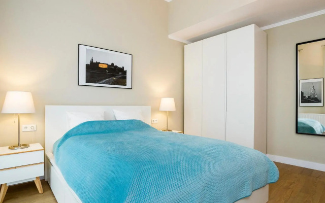 Riverside Aparthotel