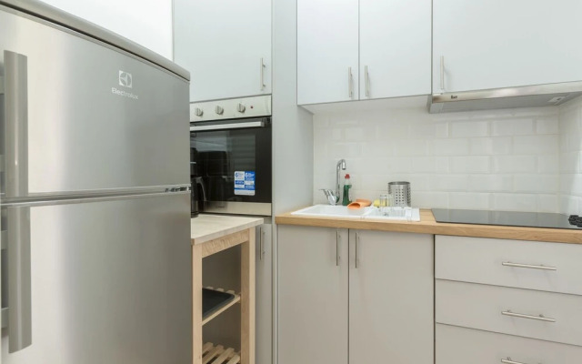 Cozy Flat with Terrace & Patio near Lycabettus