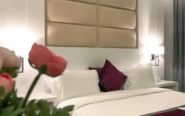 towers hotel