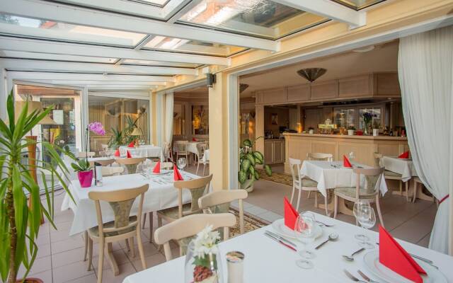 Ambiente Hotel & Restaurant