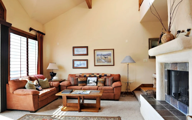 Harriman Townhome 5 - 3 Br Condo