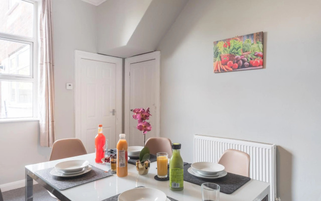 Saks Villa by Jesouth