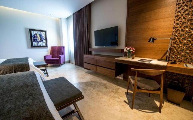 Square Small Luxury Hotel - Providencia