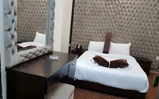 Cairo Paradise Hotel