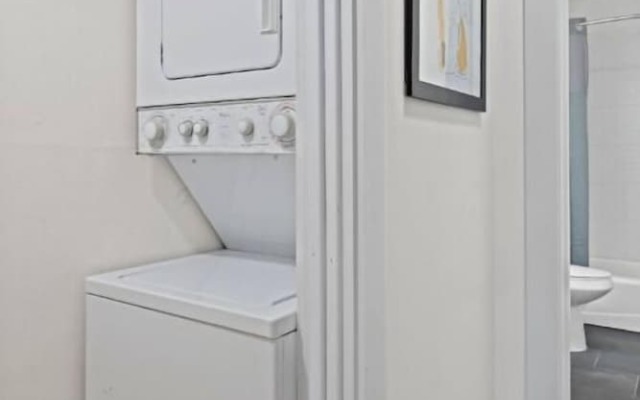 Crescent Furnished Apartments