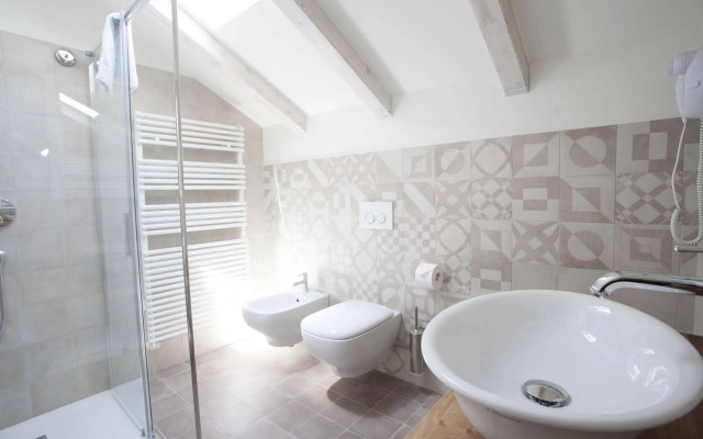 Villa Italia Luxury Suites and Apartments