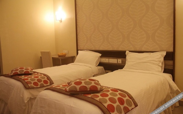 Buhari Royale Boutique Hotel – Guest Rooms – Chennai
