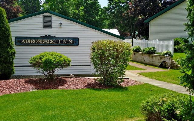 Adirondack Inn