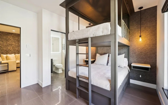 Outside The Bubble 4 Bedroom Home