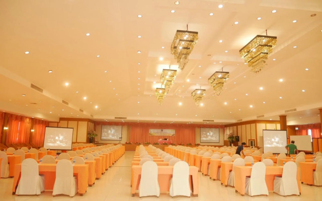 Phuranya Resort