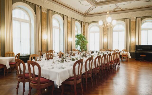 BLUME. - Baden Hotel & Restaurant