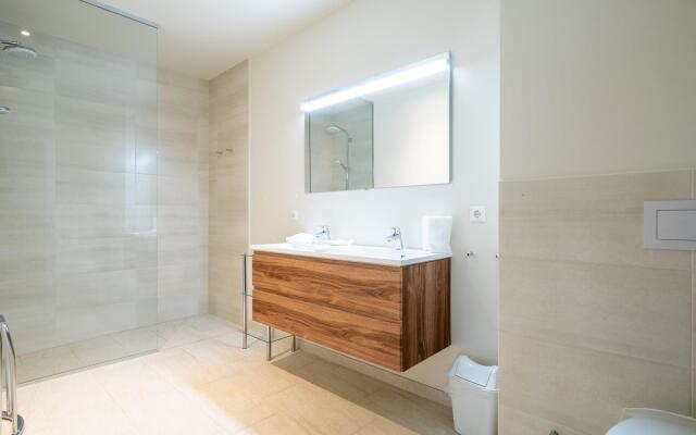 Charming Apartment in Gosau With Shared Sauna