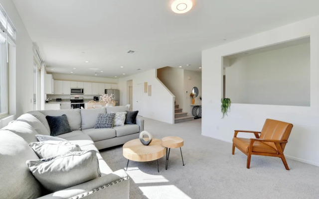 Near Empire Polo Field: Coachella Vacation Rental