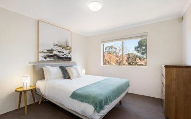 North Ryde Self Contained 2 Bed Apartment (37CULL)