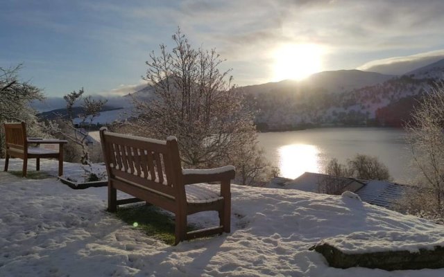 Loch Rannoch Highland Club Lochside Lodge 3