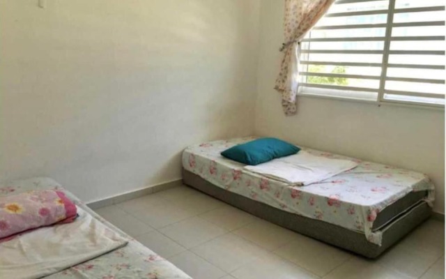 OYO Home 90977 AzZinki Homestay