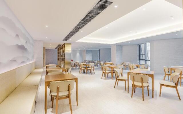 Ji Hotel Hangzhou South Railway Station