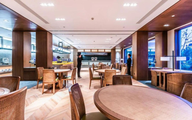 Baili Shachanghua Hotel