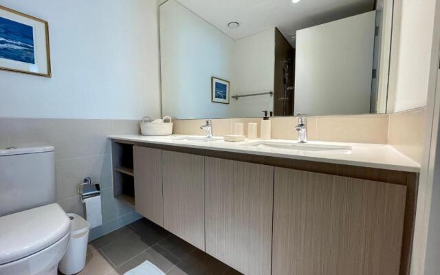 Wonderful 2bedroom with Balcony -Dubai Hills