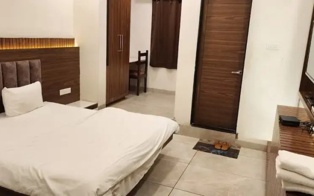 Ganesh Pashupatinath Inn Dharamsala