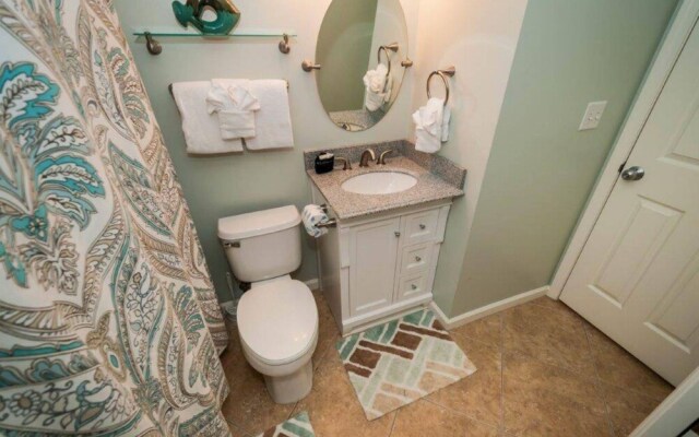 Majestic Sun 1108B by Destin Getaways