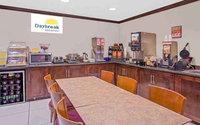 Days Inn Sallisaw OK