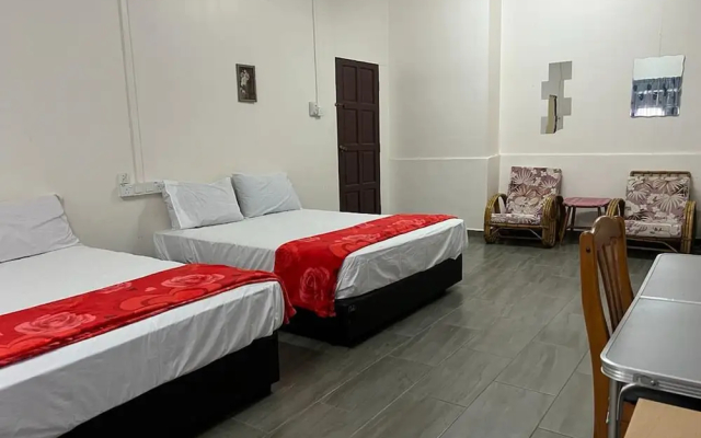 OYO 90786 Motel Merak