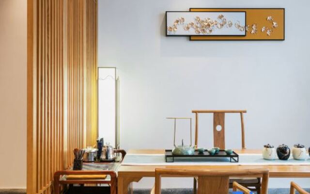 Simple Hotel (Zixing Dongjiang Lake)