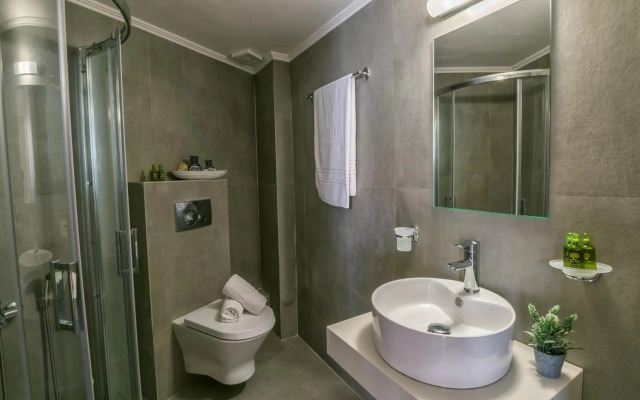 Aloe Apartments & Studios