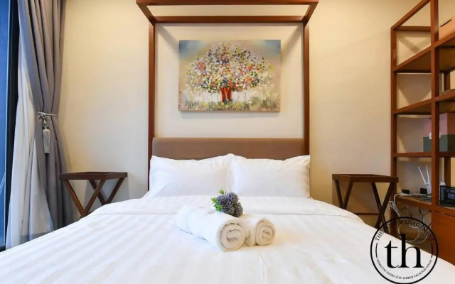 Timurbay Beach Resort 4paxes (Studio)-12-21