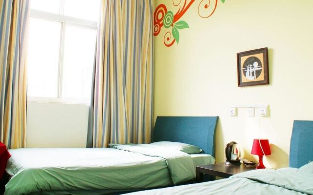 Luoyang Longmen Youth Hostel