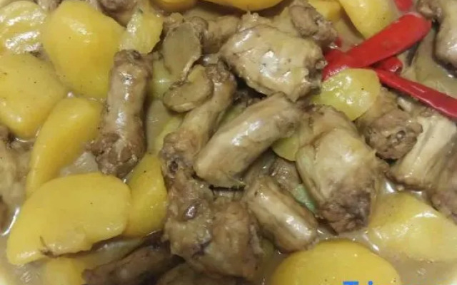 Yuexiang Erlanghe Quhongxiang Family Hotel