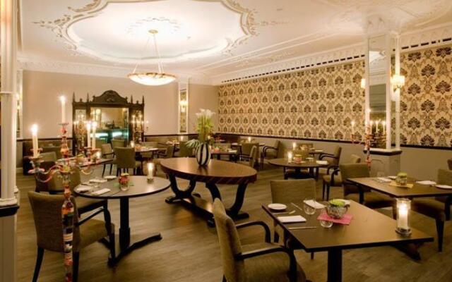 Swissotel The Howard