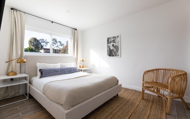 Avalon Buyout 1 by AvantStay