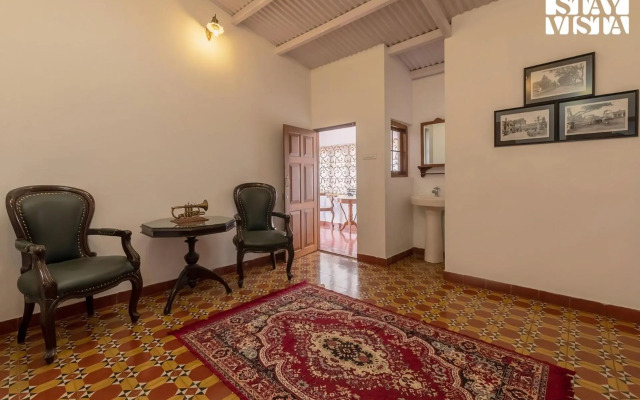 StayVista at Greenwood Bungalow