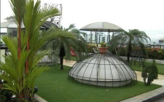 The Mercy Luxury Business Hotel