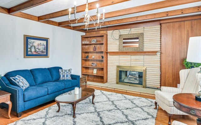 Downtown Paintsville Vacation Rental!