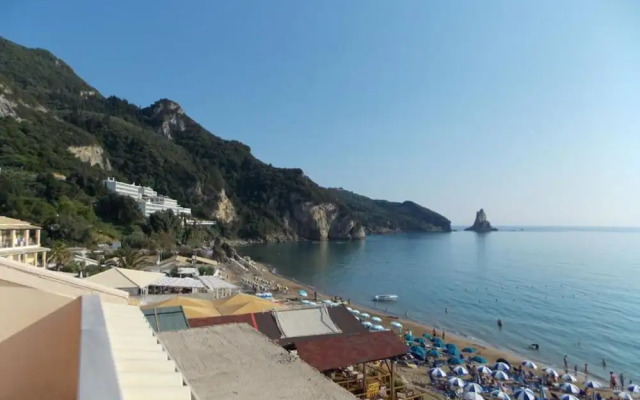 The Harmony - Beachfront sea View Apartment