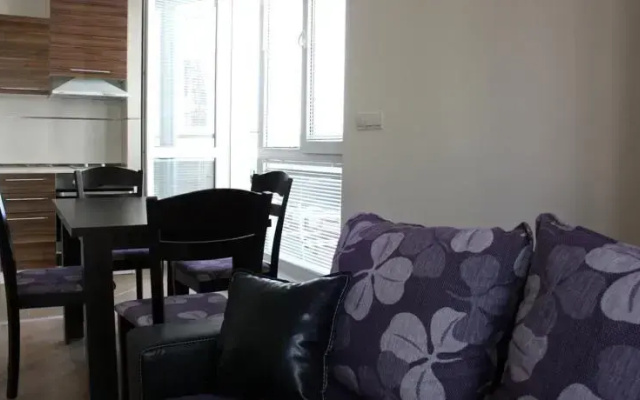 Park Briz Apartment