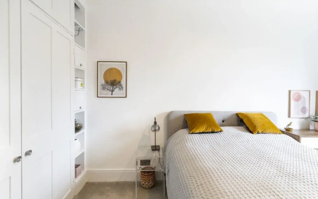 Your Apartment The Little Birdie