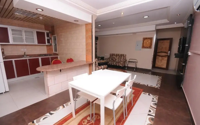 Najmat Manami Azizyya