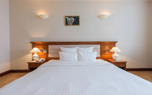 Tan Son Nhat Saigon Hotel