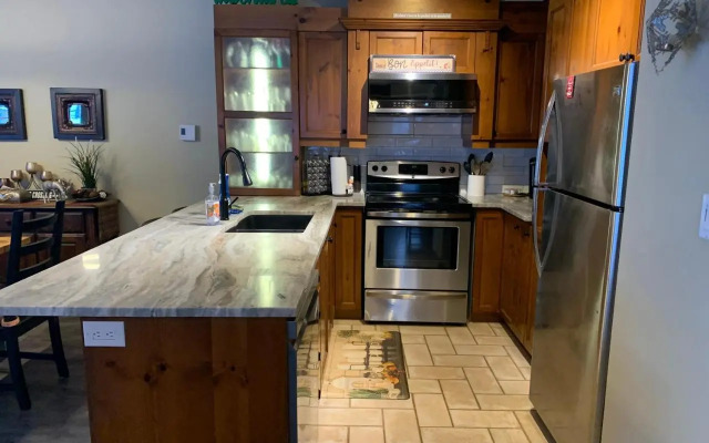 luxurious Mont tremblant 2bd 2bth